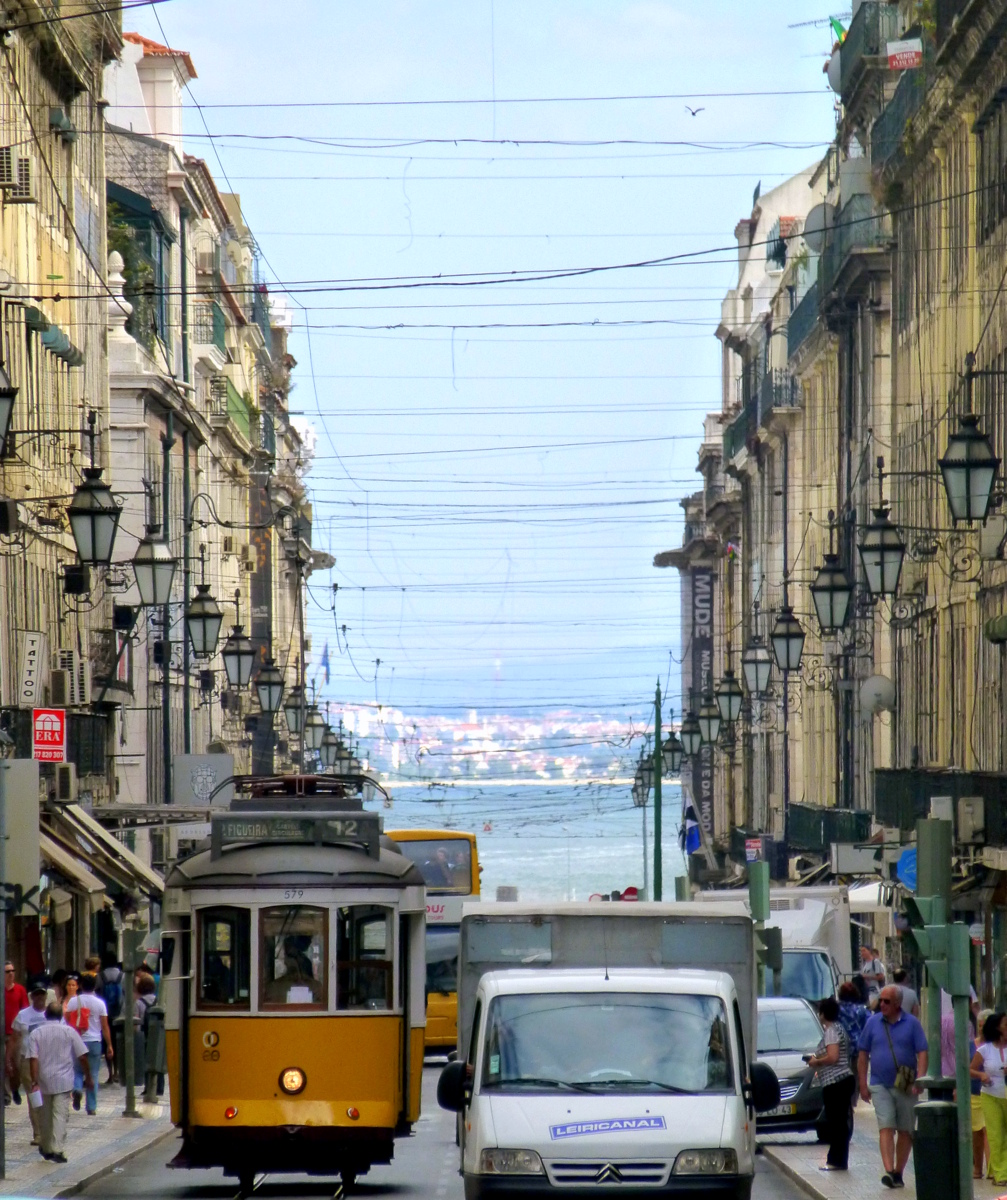 im Stadtteil Baixa, Blick bis zum Tejo