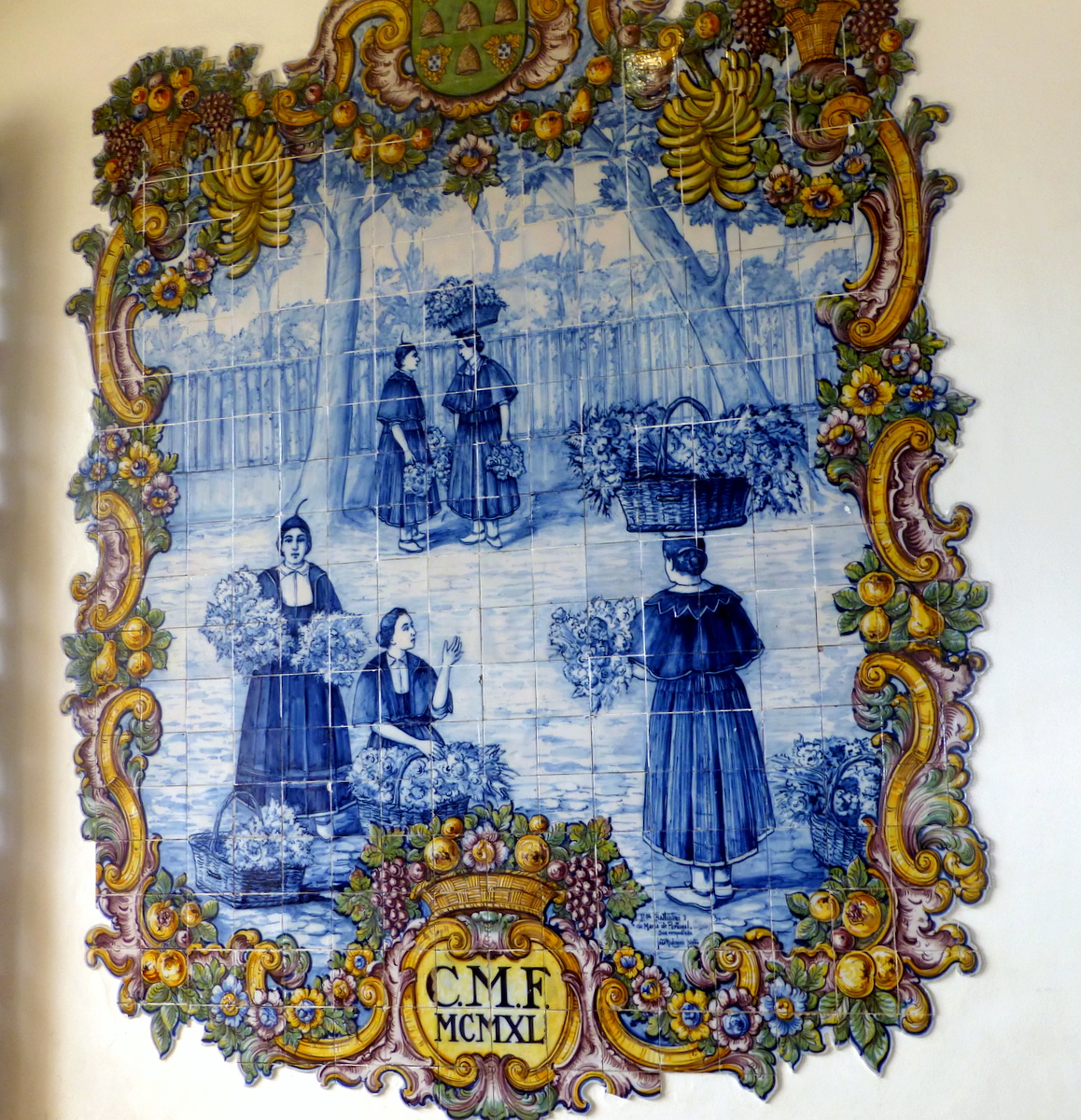 Fliesenbild (Azulejos) am Eingang zur Markthalle "Mercado dos Lavradores" in Funchal